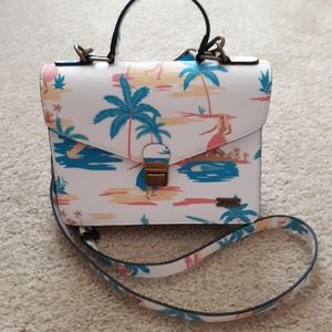 Roxy snow white honolulu crossbody bag